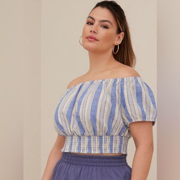 Torrid Linen Blend Smocked Waist Off-Shoulder Crop Top - Size 3 - Picture 1 of 9